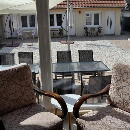 River Apartment Mako Bagian luar foto